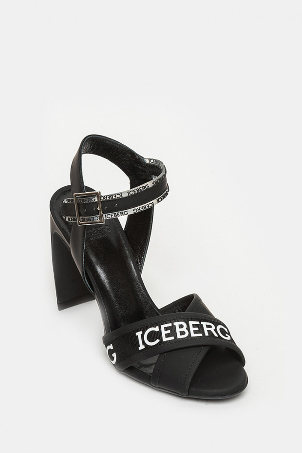 Босоножки Iceberg черные - 1569