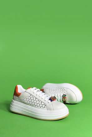 Жіночі снікерси Apepazza молочні - LARA