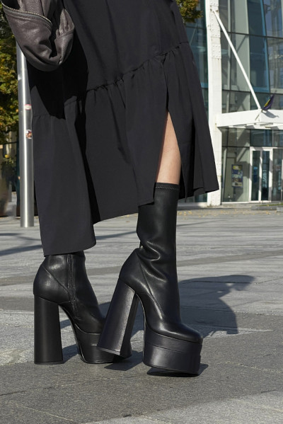 Жіночі ботильйони Genuin Vivier чорні - 407907n