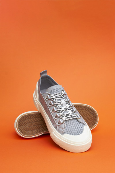 Жіночі кеди Love Moschino сріблясті - LM15022s