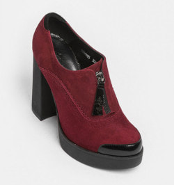 Как ухаживать за обувью из замши в любое время года - женские красные замшевые туфли